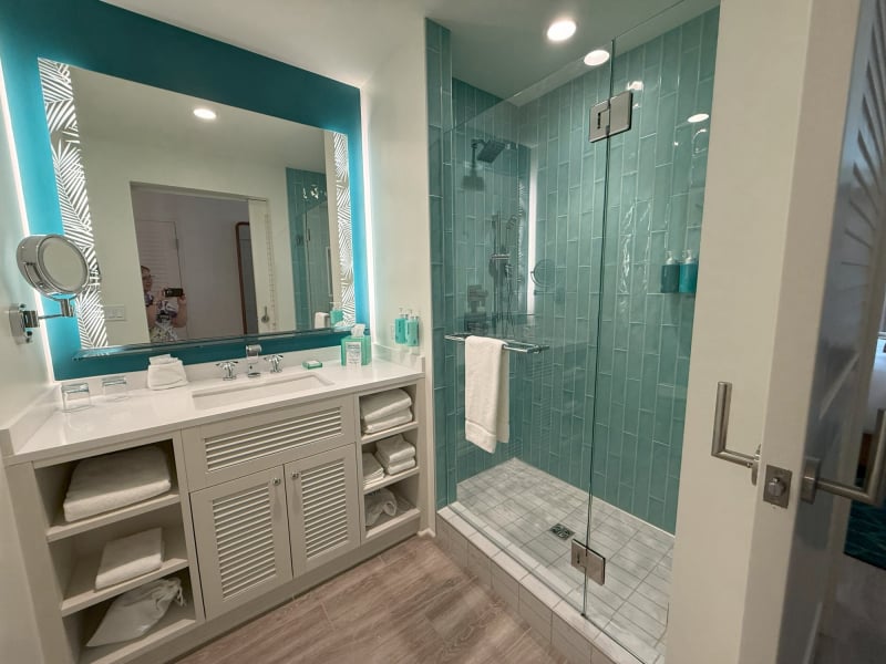 Check out the bathrooms in the hotel rooms!